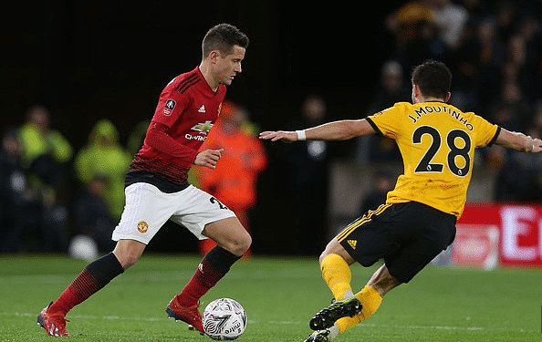 力显得尤为 力显得尤为